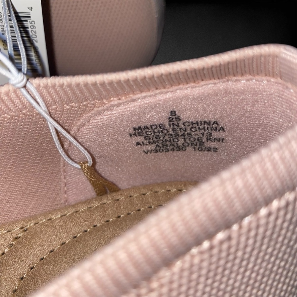 Old Navy Pink Ballet Flats - Picture 10 of 10